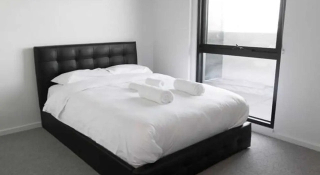 New Spacious 2 Bedroom With Gorgeous City Views, Varaa Huoneisto Melbourne 