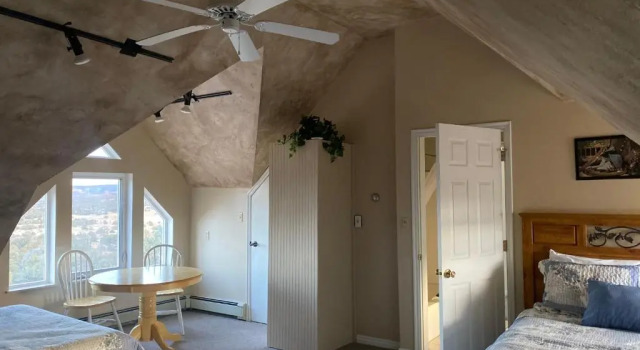 Люкс Deluxe SkyRidge Inn