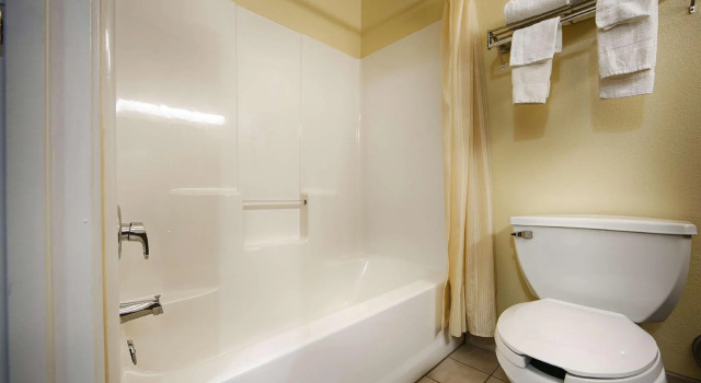 Четырёхместный люкс Country Inn & Suites by Radisson, Pickerington, OH