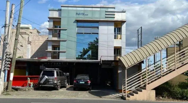 Free wifi and netflix, cold AC, Rezerwuj Hotel Hotele w Cabanatuan ze śniadaniem, Śniadanie