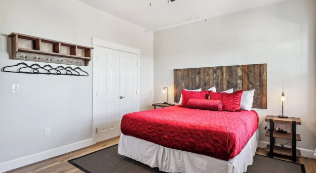 Апартаменты Mountain-view Deck: Stylish Virginia City Apt!