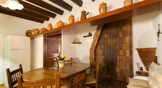 Villa - 3 Bedrooms with Pool and WiFi - 103216, Book Villa Pollença Majorca