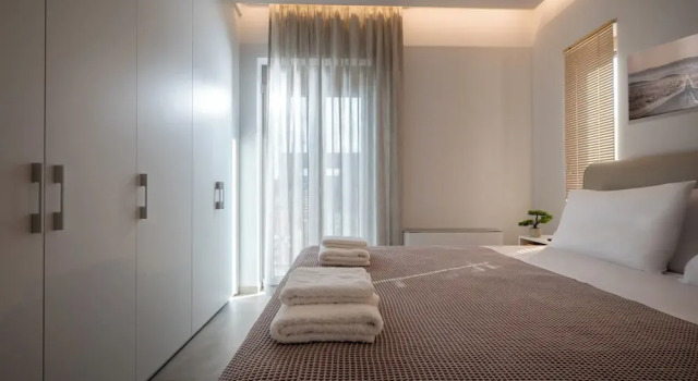 Апартаменты Luxury Цокольный этаж с 2 комнатами с балконом MaGiAn Luxury Apartments