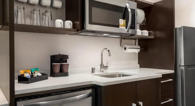 Студия люкс Hearing Accessible Home2 Suites By Hilton Madison Central Alliant Energy Center