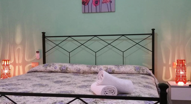 Costa Gaia Rooms, Book Hotel Hotels in Sicily with Parking, Parking