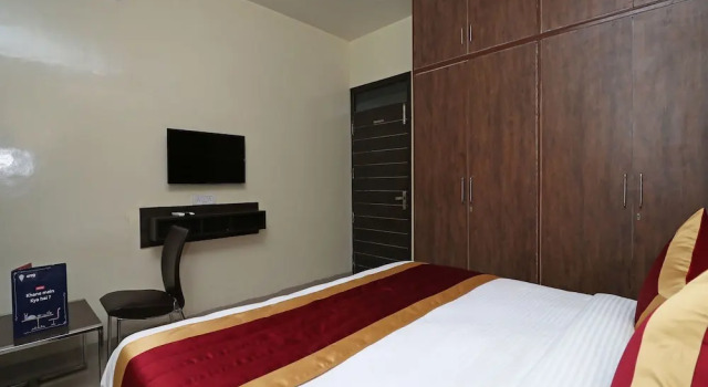 OYO 20024 Hotel Star Court, Varaa Hotelli Faridabad Haryana