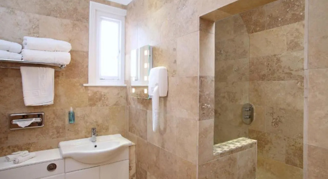 Двухместный номер Standard с видом на море Pier Hotel