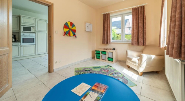 Beautiful Home in Oostduinkerke With Wifi and 3 Bedrooms, Rezerwuj Hotel Hotele w Bruksela z parkingiem, Parking