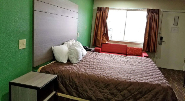 Двухместный номер Standard Americas Best Value Inn Alexandria