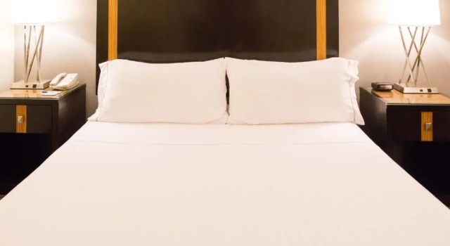 Номер Standard Holiday Inn Express Hotel & Suites Chanhassen by IHG