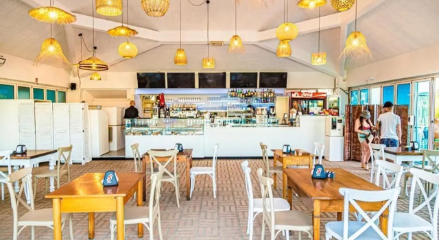 Hotel Altamarea Cesenatico, Забронировать Отель Отели Чезенатико 3 звезды, 3*