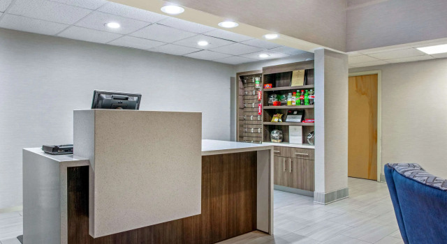 La Quinta Inn by Wyndham Radford, Reserva ahora Hotel Radford 