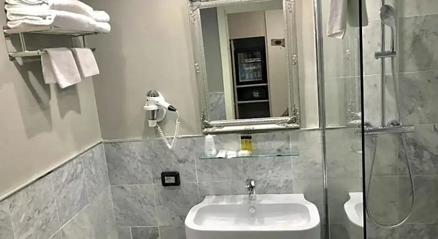Номер Canova Hotel