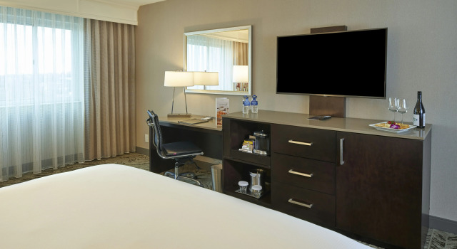 Hilton Cincinnati Airport, Забронировать Отель Отели Флоренс с бассейном, Бассейн