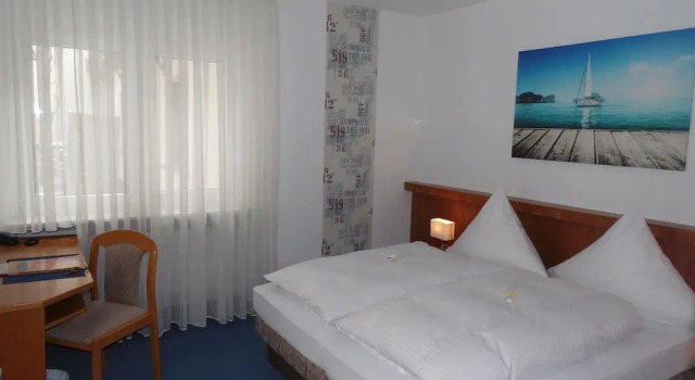 Hotel Sonnenhof, Book Hotel Oberursel Taunus