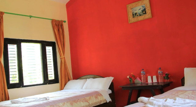 Номер Standard Chitwan Safari Resort