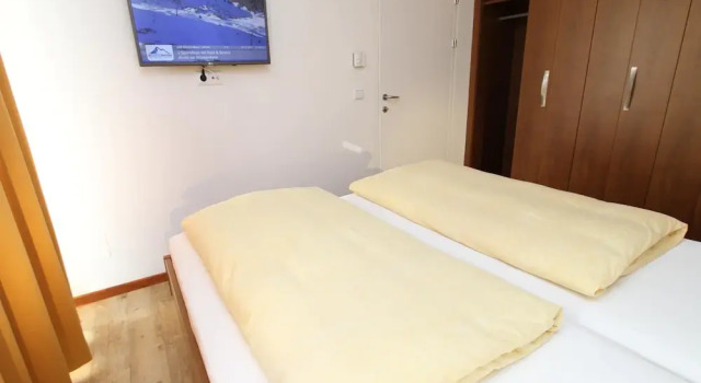 Emma Apartments, Rezerwuj Apartament Hotele w Salzburg z parkingiem, Parking