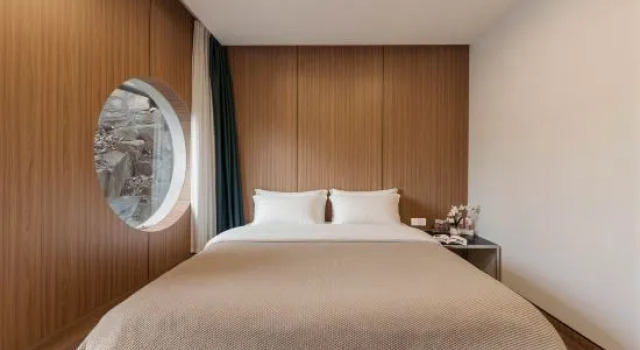 Номер Standard с видом на горы Mercure Chartres Est