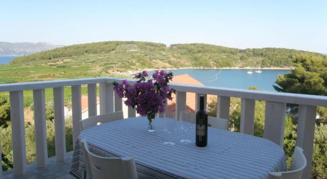 Апартаменты с 2 комнатами с балконом и с видом на море Villa Bella Vista