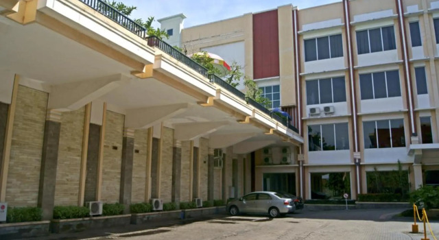 Karlita Hotel Tegal, Reservar Hotel Tegal Central Java