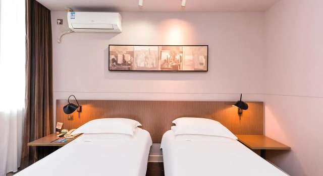 Jinjiang Inn Select Shanghai Zhangjiang High Tech Park Branch, Varaa Hotelli Shanghai Shanghai