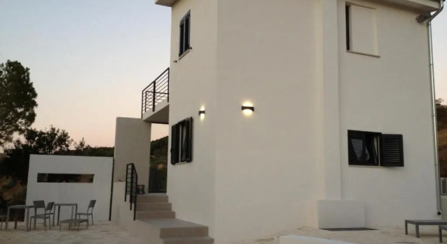Agriturismo Casebianche, Book Hotel Hotels in Sicily with Parking, Parking