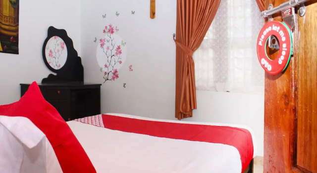 OYO 14135 Ashly's Residency, Varaa Hotelli Anakkara New Delhi