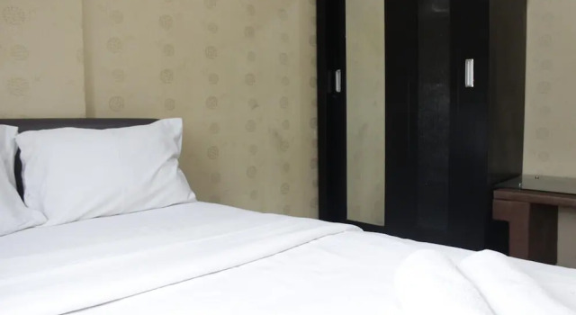 Strategic & Relaxing 2BR at Gateway Apartment Ahmad Yani Cicadas, Book Lejlighed Hoteller i Bandung med parkering, nær Saung Angklung Udjo, Parkering