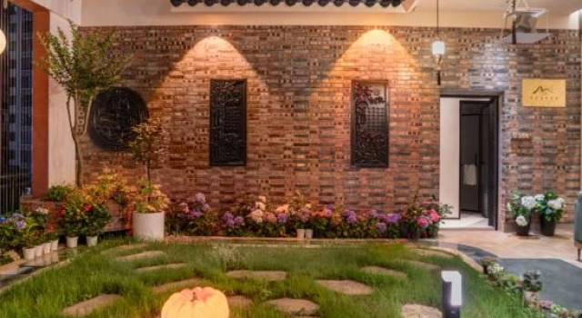 Linxi Yimeng SerenCreek Sky Garden Homestay (Xingyi), Varaa Hotelli Qianxinan Kiina
