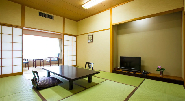 Ryori No Yado Ginrin, Boek Hotel Hotels in Tokai met parkeren, Parkeren