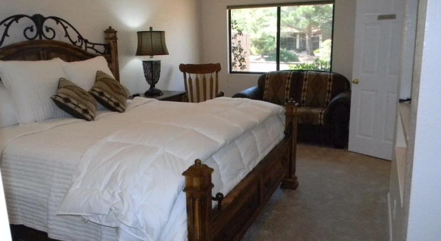 Whispering Creek Bed & Breakfast, Забронировать Отель «постель и завтрак» Uptown Седона