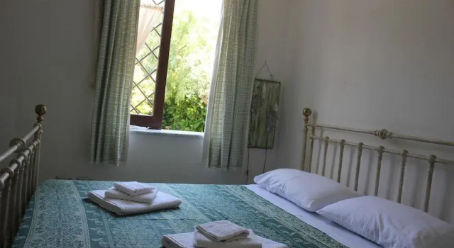 B&B Villa Gioisse, Book Bed and Breakfast Hoteller i Trecase med parkering, Parkering