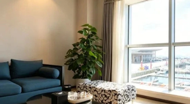 Двухместный люкс с видом на море Zhonghang Xiangtong Yacht Club Hotel