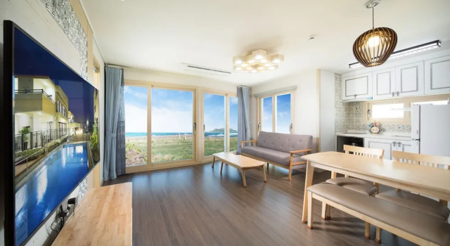 Номер Standard с балконом Geumdanyoung Pension