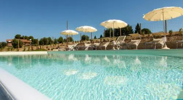 La Corte, Rezervovat Hotel Fermo 