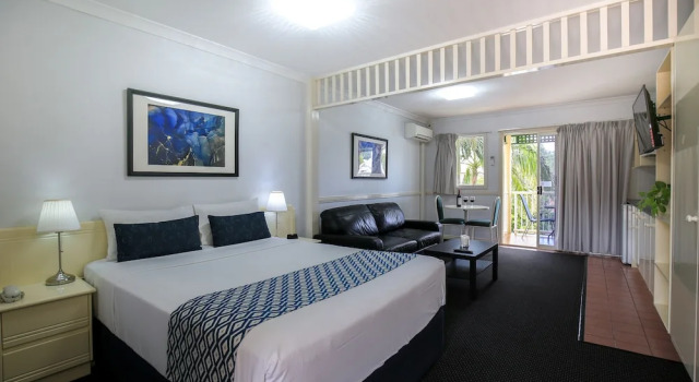 Двухместная студия с балконом Toowong Central Motel Apartments