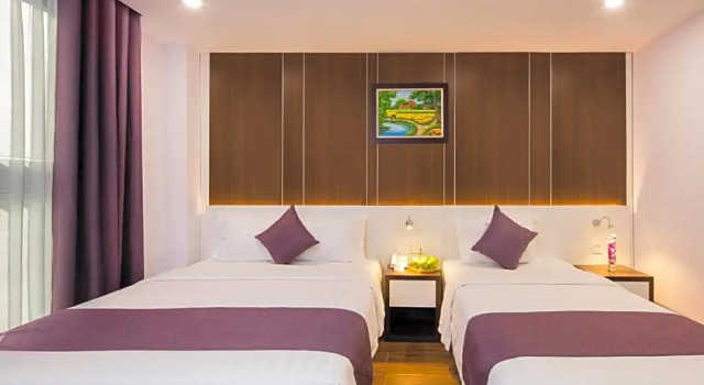 Трёхместный номер Standard с балконом Balcony Nha Trang Hotel