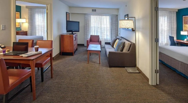 Люкс с 2 комнатами Residence Inn by Marriott Fayetteville Cross Creek