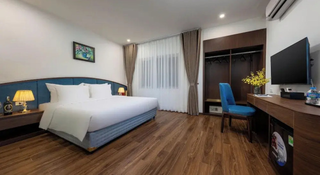 Номер Deluxe Vista Hanoi Hotel