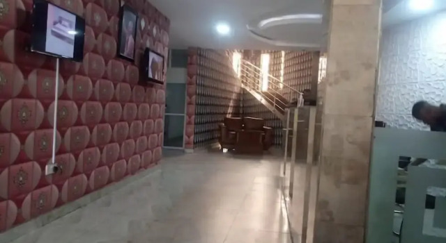 Royal Continental Suites and Apartments, Đặt Căn hộ Osogbo 