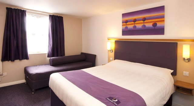 Premier Inn Bolton West