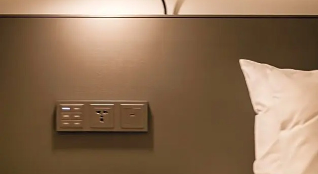 Номер Deluxe WesternLife Hotel