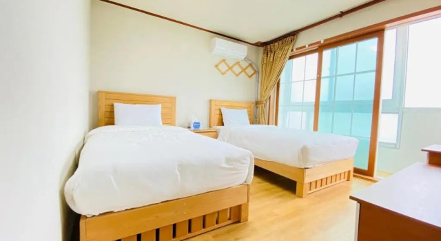 Billions Motel, Брондау Мотель Gangneung Gangwon-Do