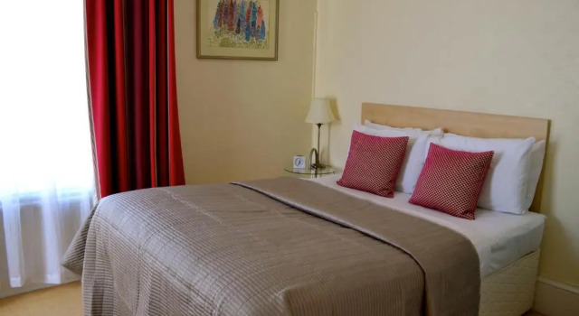 Двухместный номер Standard The Queen Hotel