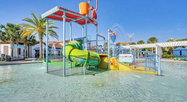 Коттедж Pool & Lazy River: Windsor House 9 Mi to Disney!