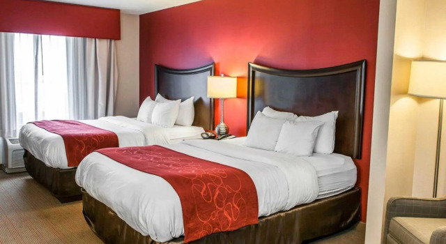 Четырёхместный люкс Holiday Inn - Indianapolis Downtown by IHG