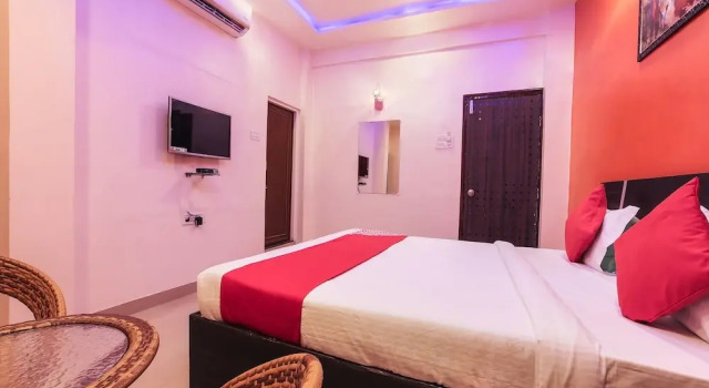 The Orchid Guest House By OYO Rooms, Book Pension Hoteller i Khadki med morgenmad, Morgenmad