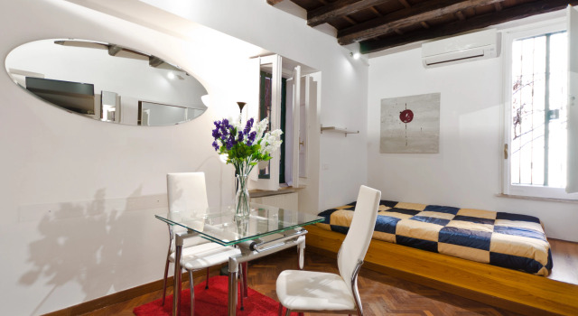 Vicolo del Piede 31 - Trastevere, Prenota Hotel Trastevere Roma