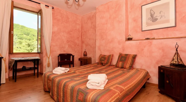 La Tulipe Sauvage, Rezerwuj Hotel Hotele w Drôme z parkingiem, Parking