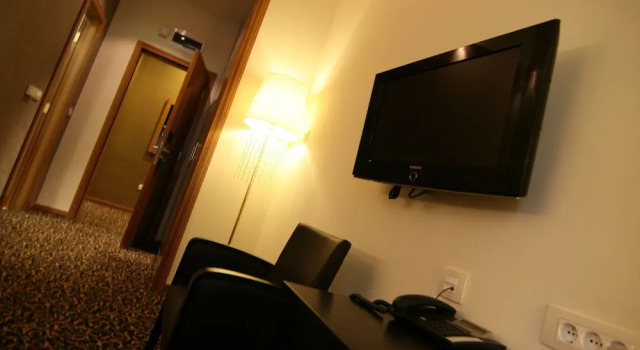 Двухместный номер Deluxe c 1 комнатой с видом на сад Hotel Crystal